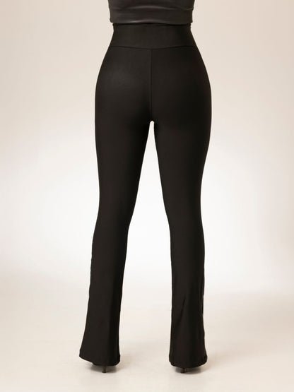 Pantalón Flare Trazo Negro